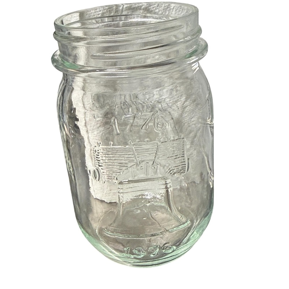Bernardin Mason Jar Liberty Bell Bicentennial 1776-1976 Clear Glass Vintage Pint